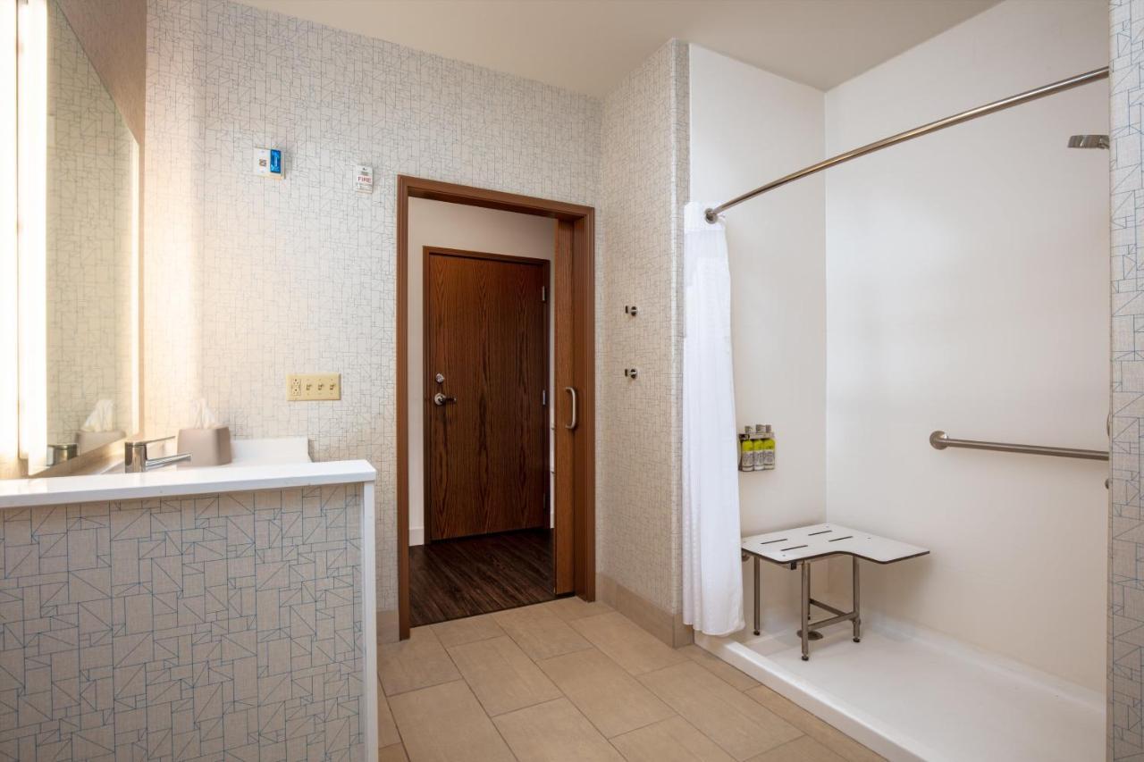 Express & - By Ihg 3* Beloit