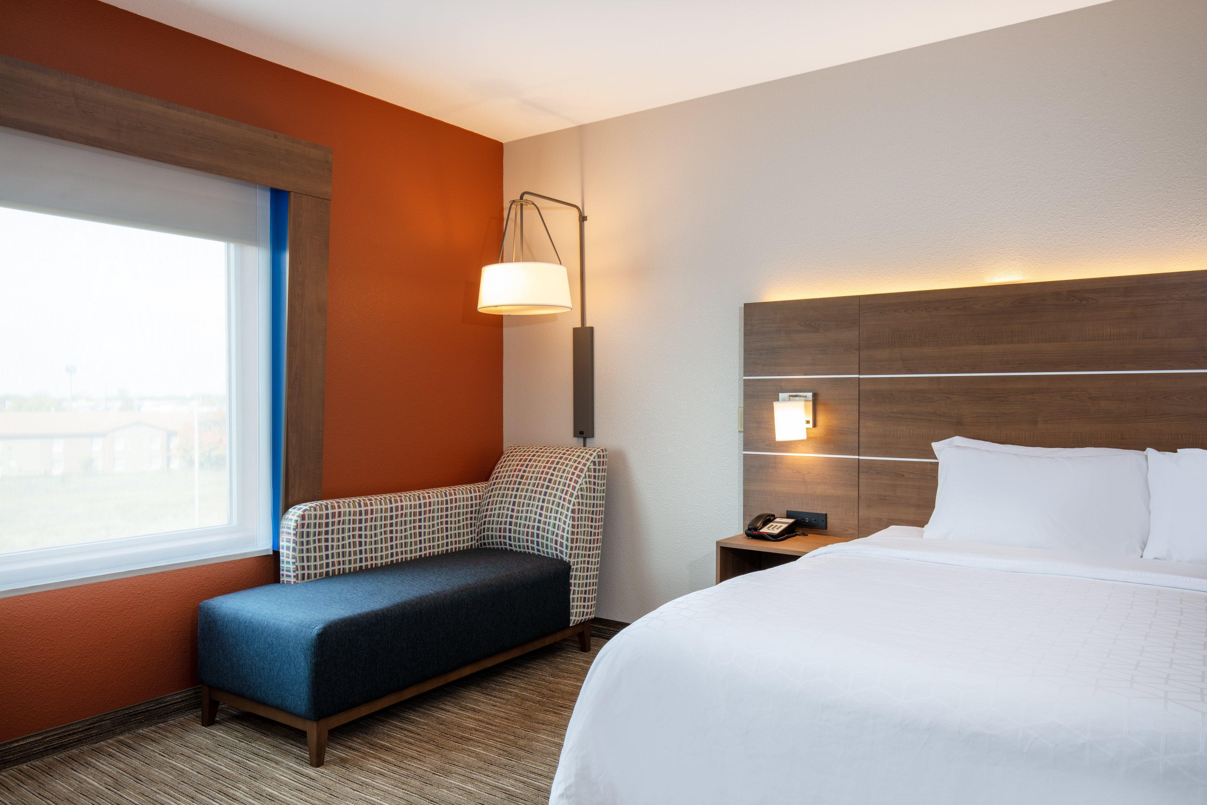 Express & - By Ihg Hotel Beloit