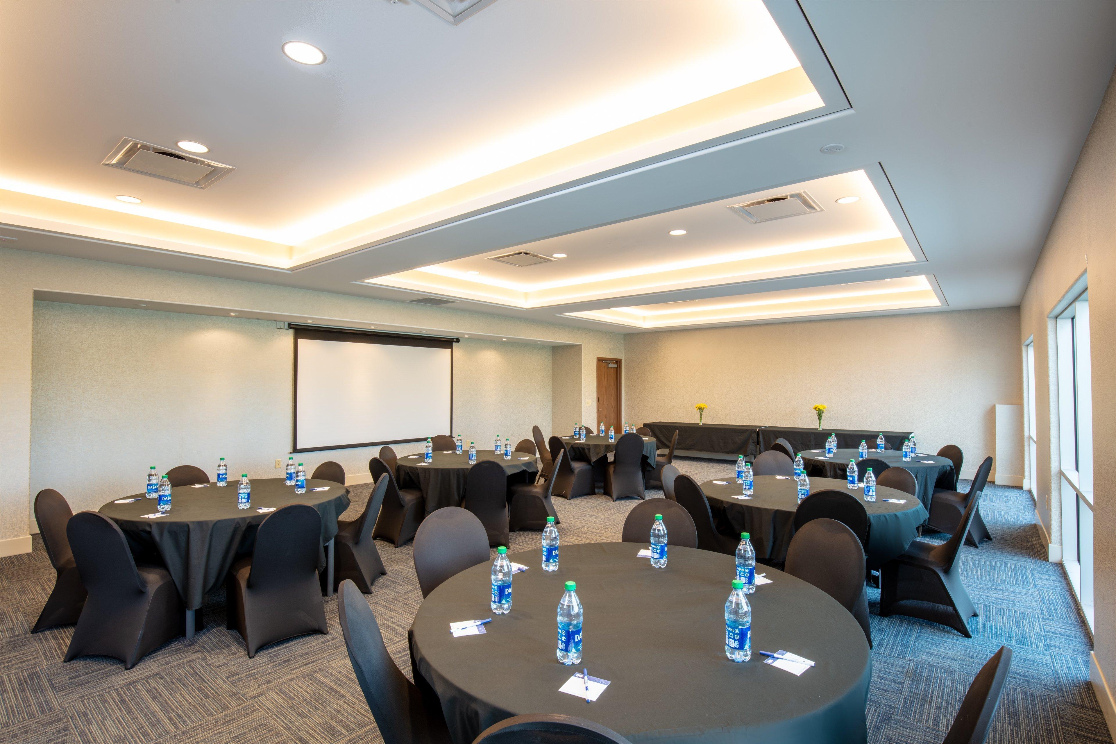 Express & - By Ihg Hotel 3*